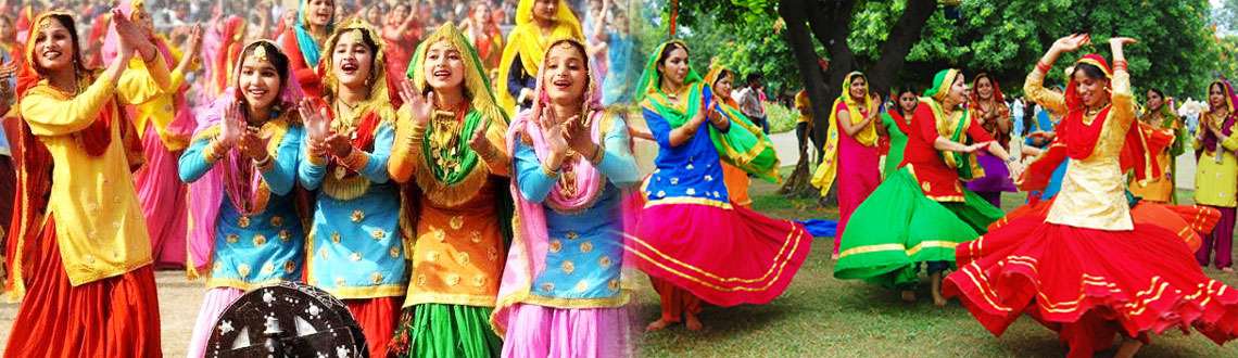 Punjab Girl's Folk Dance - Giddha